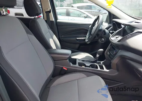 2017 Ford Escape Se from USA, damaged, VIN 1FMCU9GD6HUC16868